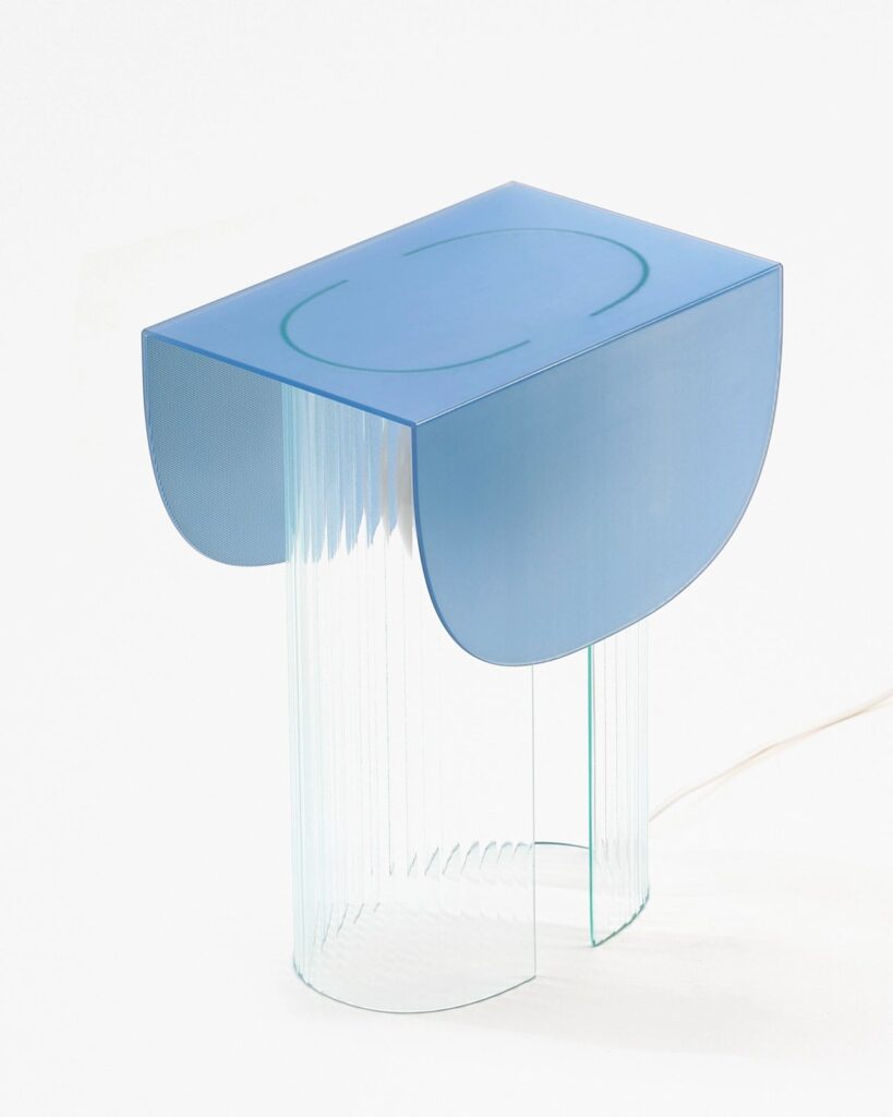 Glass-Variations-lampe-HELIA-bleu-glacier-c_t_W61
